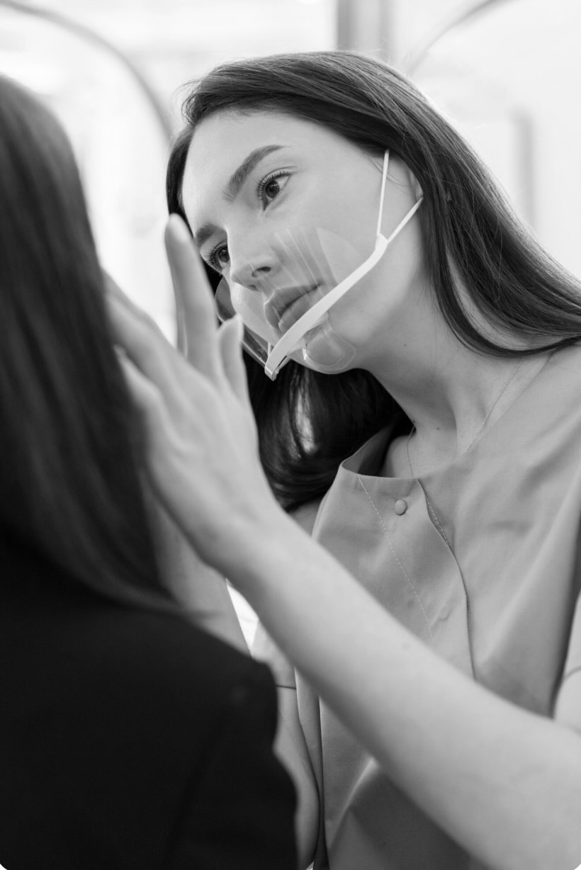 Personal skin consultation and acne coaching